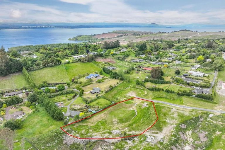 Photo of property in 12 Willow Lane, Acacia Bay, 3385