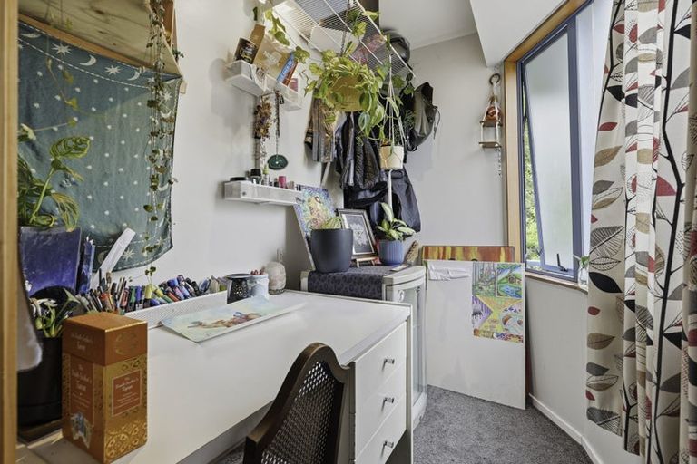 Photo of property in 16 Bush Point Road, Cable Bay, 0420