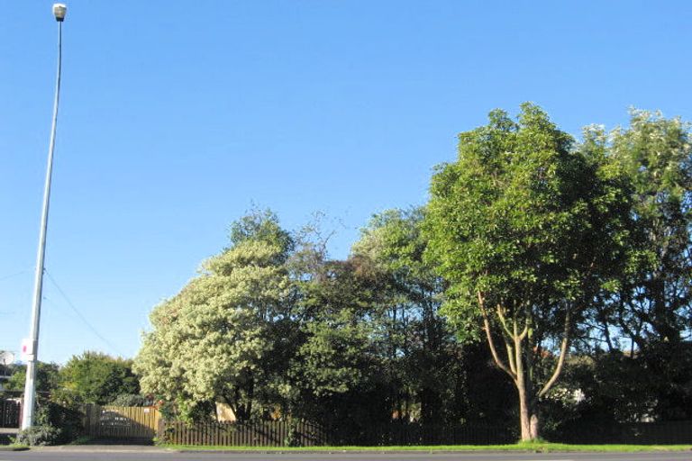 Photo of property in 311 Pakuranga Road, Pakuranga Heights, Auckland, 2010