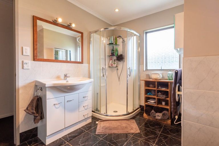 Photo of property in 16 Mathew Street, Dannevirke, 4930