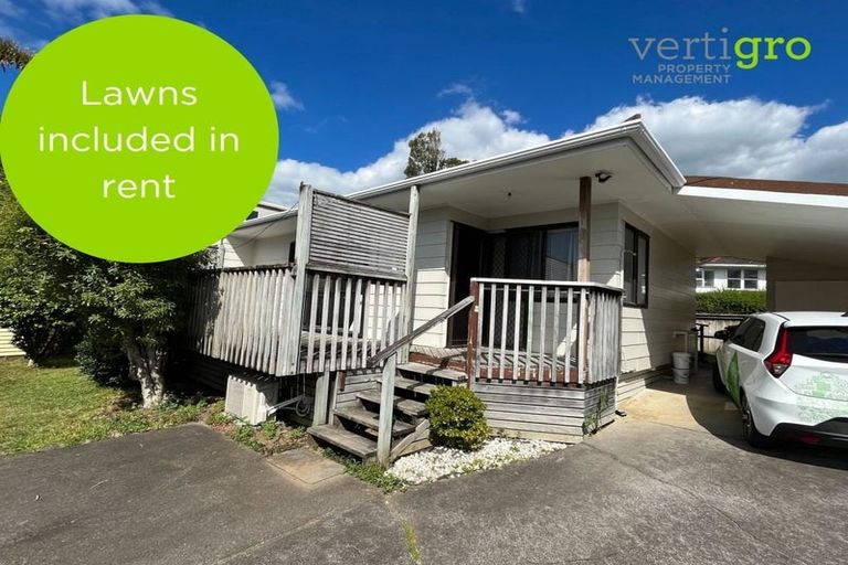 Photo of property in 2/107 Lake Road, Northcote, Auckland, 0627