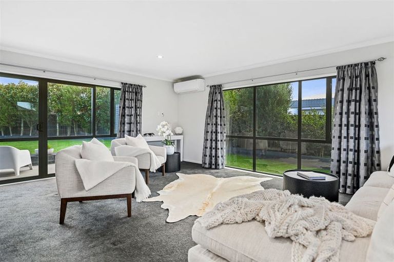 Photo of property in 7 Teagarden Close, Mairehau, Christchurch, 8052