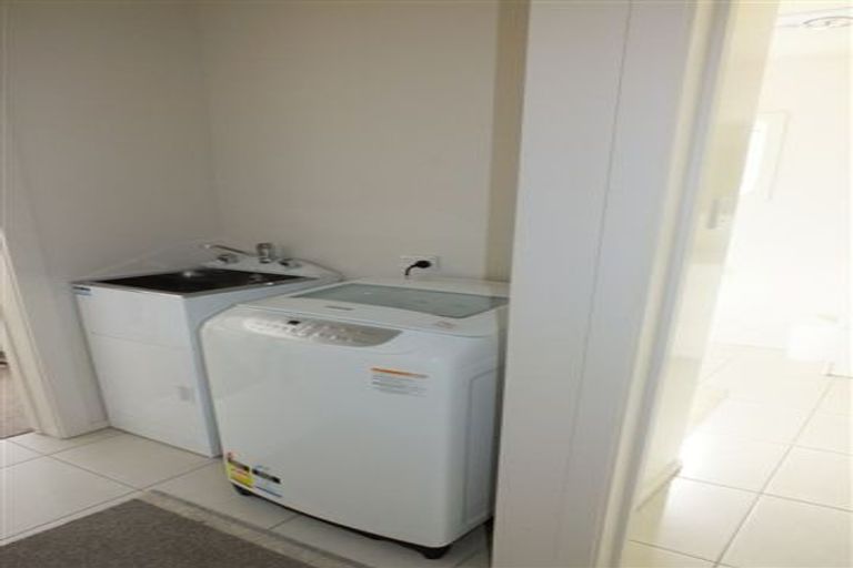 Photo of property in 28 Field Terrace, Upper Riccarton, Christchurch, 8041