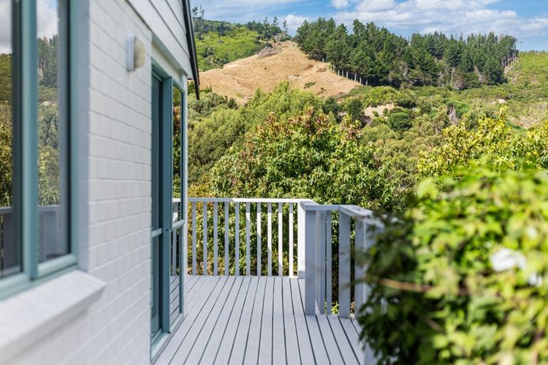 Photo of property in 274 Valley Road, Paraparaumu, 5032