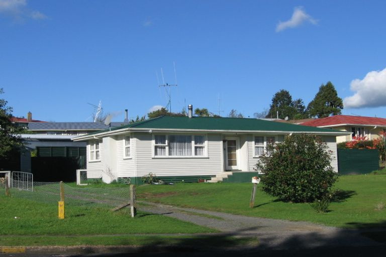 Photo of property in 17 Elizabeth Drive, Tokoroa, 3420