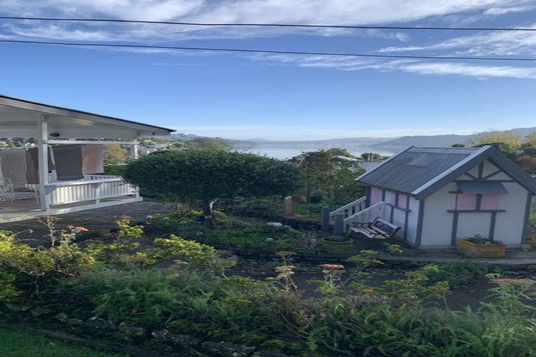 Photo of property in 11 Dickson Street, Macandrew Bay, Dunedin, 9014