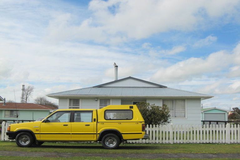 Photo of property in 148 Portia Street, Stratford, 4332