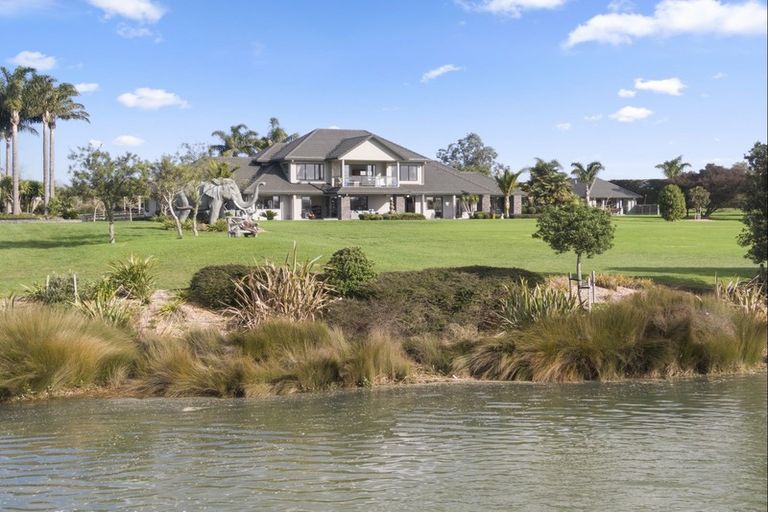 Photo of property in 45e Arana Drive, Karaka, Papakura, 2578