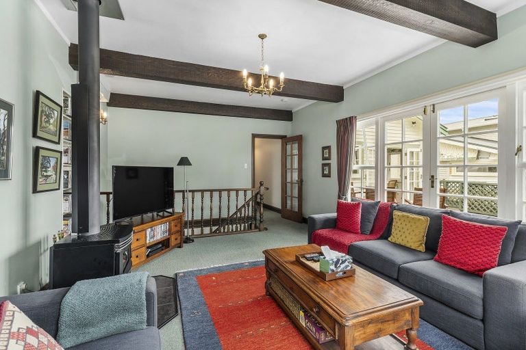 Photo of property in 37 Beauchamp Street, Karori, Wellington, 6012