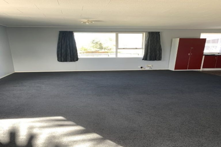 Photo of property in 16 Bloomfield Place, Onerahi, Whangarei, 0110