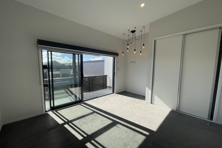 Photo of property in 174 Hobsonville Point Road, Hobsonville, Auckland, 0616
