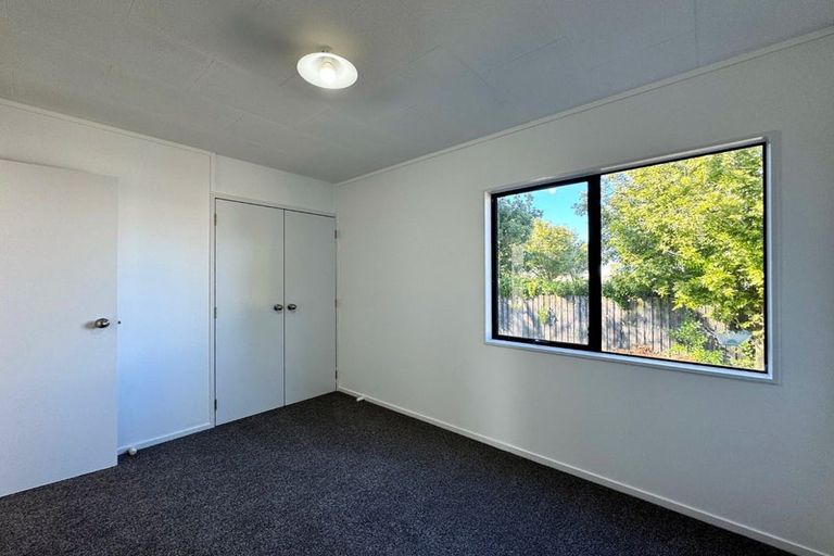 Photo of property in 1/22 Barneys Farm Road, Clendon Park, Auckland, 2103