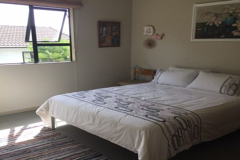 Photo of property in 27 Hicks Crescent, Waikanae Beach, Waikanae, 5036