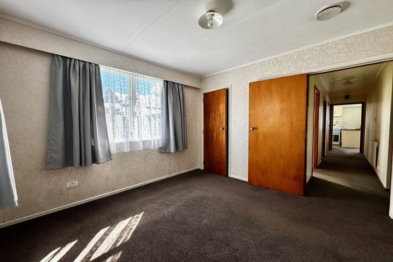 Photo of property in 25 Waihi Road, Hawera, 4610