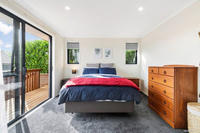 Photo of property in 9 Mcgowan Rise, Tuakau, 2121