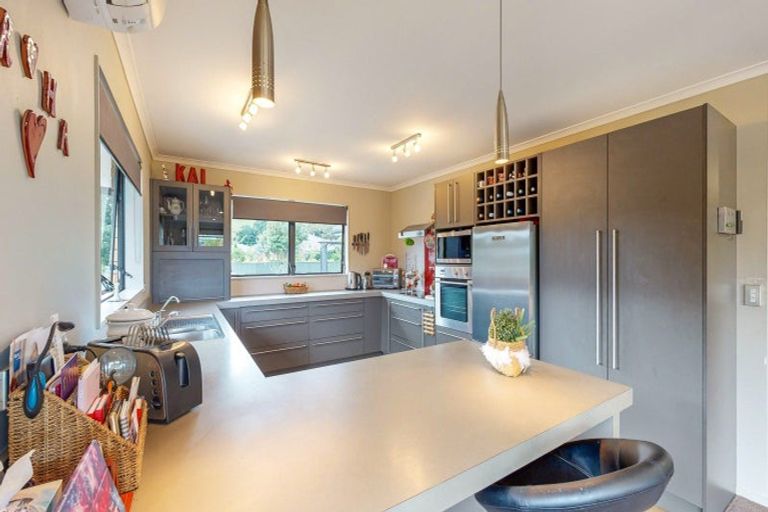 Photo of property in 10 Merrimana Drive, Thames, 3500