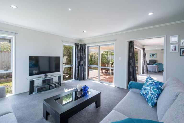 Photo of property in 33 Taranaki Place, Richmond, 7020