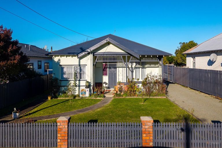 Photo of property in 53 Belt Street, Waimate, 7924