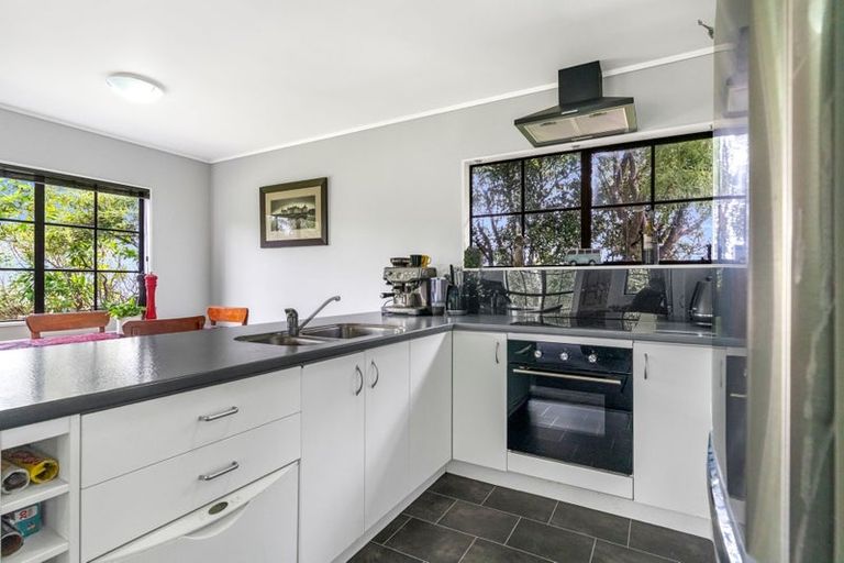 Photo of property in 21 Greenfield Road, Pollok, Waiuku, 2684