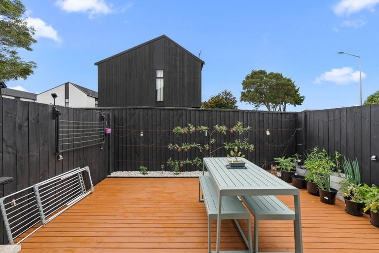 Photo of property in 1/55 Stanmore Road, Linwood, Christchurch, 8011