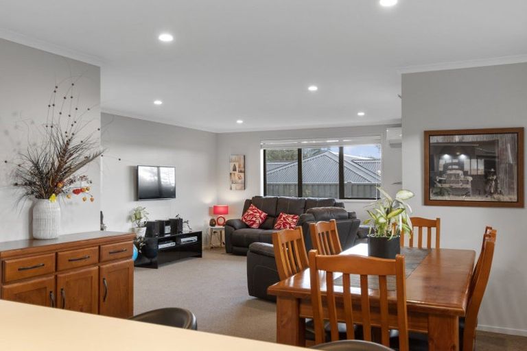 Photo of property in 6 Traverse Lane, Omokoroa, 3114