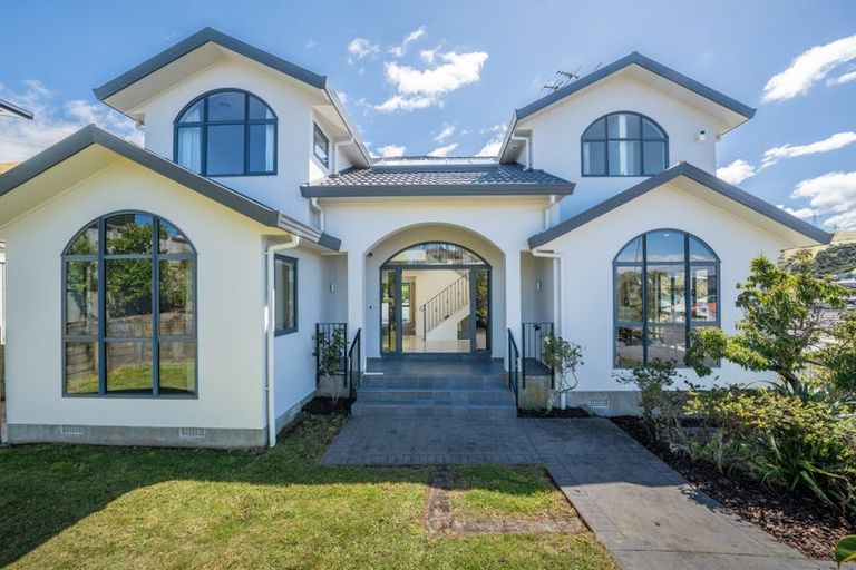 Photo of property in 3 Hetsby Place, Churton Park, Wellington, 6037