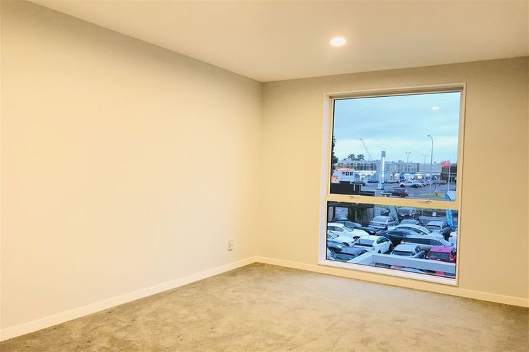 Photo of property in 29 Nephrite Lane, Henderson, Auckland, 0610