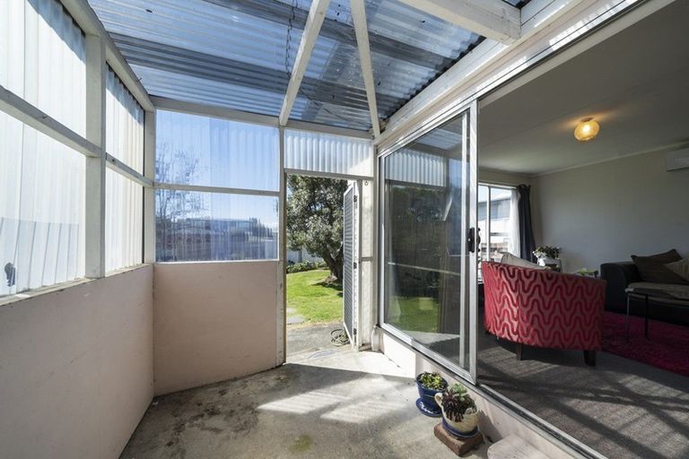 Photo of property in 43 Michael Road, Paraparaumu Beach, Paraparaumu, 5032