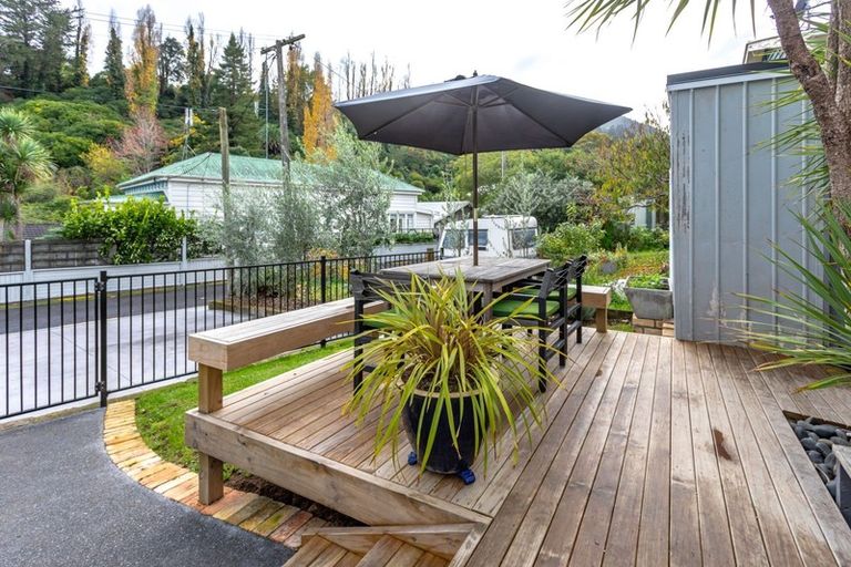 Photo of property in 137 Karaka Road, Thames, 3500