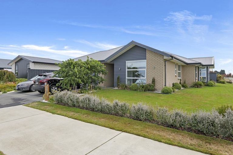 Photo of property in 19 Lemonwood Drive, Rolleston, 7615