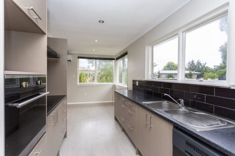 Photo of property in 21 Clydesdale Street, Woolston, Christchurch, 8062