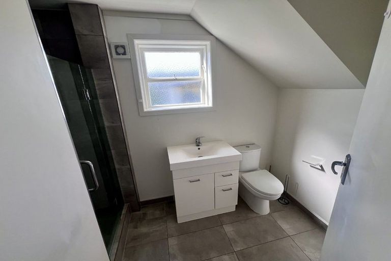 Photo of property in 39 Alice Avenue, Orewa, 0931