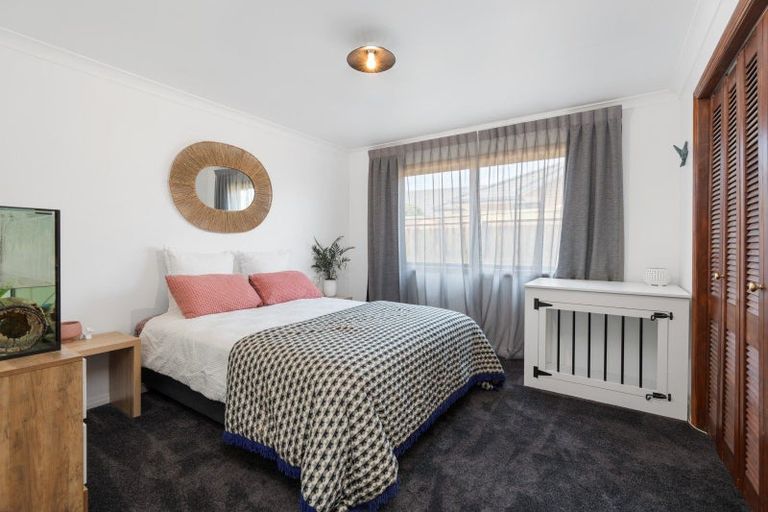 Photo of property in 15 Watt Street, Mosgiel, 9024