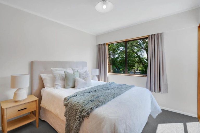 Photo of property in 263b Huatoki Street, Upper Vogeltown, New Plymouth, 4310