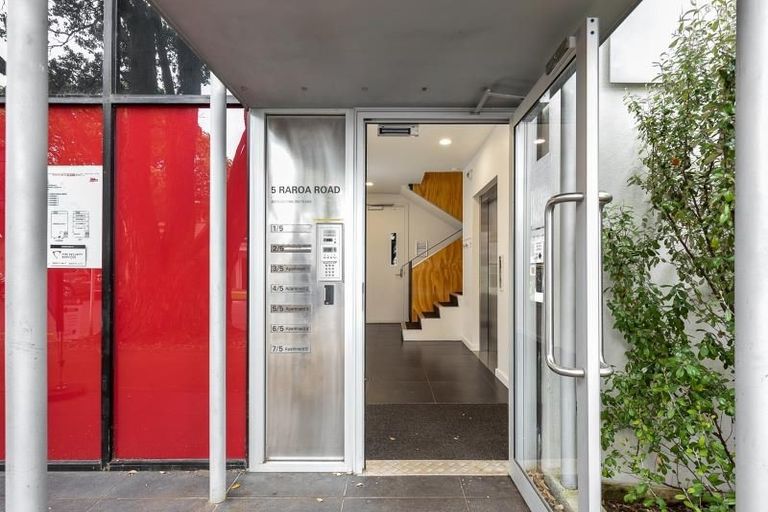 Photo of property in Urbis Apartments, 5/5 Raroa Road, Hutt Central, Lower Hutt, 5010