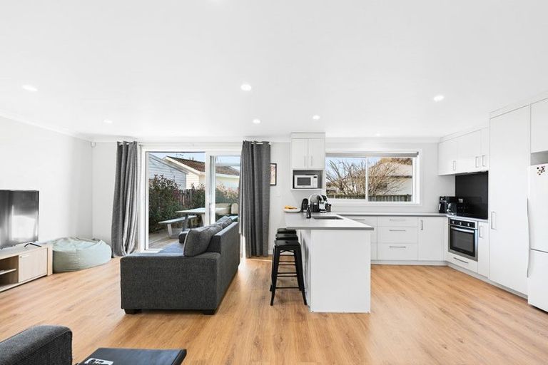 Photo of property in 52a Tuhikaramea Road, Dinsdale, Hamilton, 3204