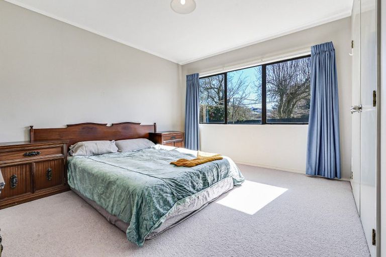 Photo of property in 12 Olwyn Green, Dinsdale, Hamilton, 3204