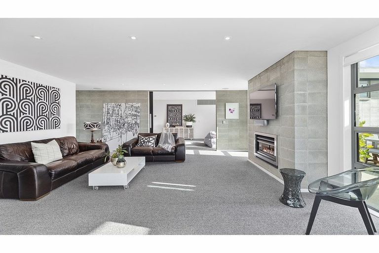 Photo of property in 13 Semaphore Lane, Whitby, Porirua, 5024