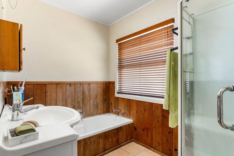 Photo of property in 6 Mardi Place, Mount Maunganui, 3116