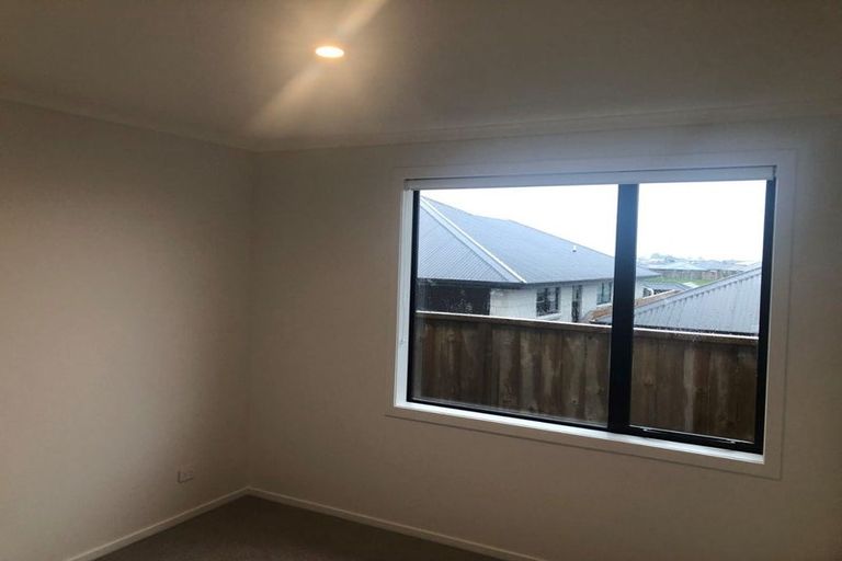Photo of property in 19 Kiritiana Close, Pyes Pa, Tauranga, 3112