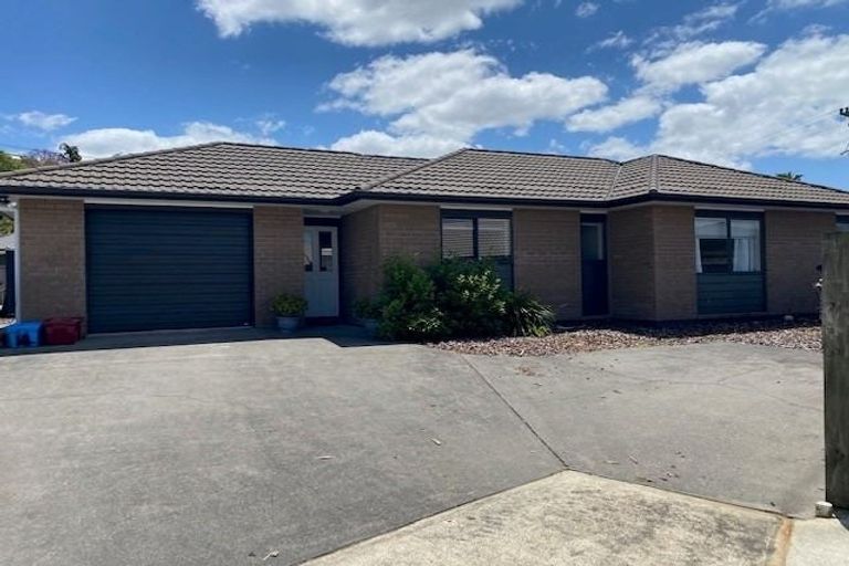 Photo of property in 14 Charlise Place, Onerahi, Whangarei, 0110