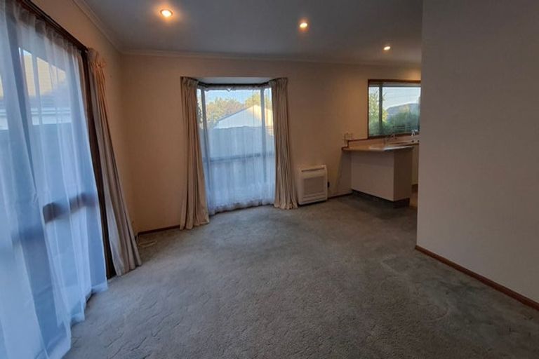 Photo of property in 3/11 Owens Terrace, Upper Riccarton, Christchurch, 8041