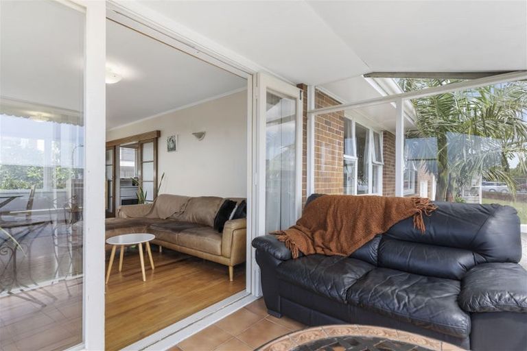 Photo of property in 2/1 The Link, Howick, Auckland, 2010