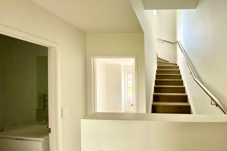 Photo of property in 18 Timata Lane, Favona, Auckland, 2024