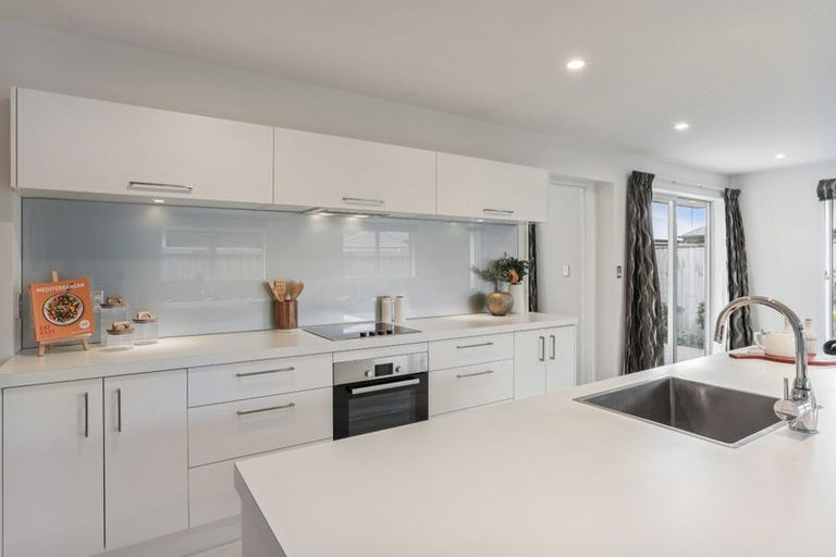 Photo of property in 11 Hayson Drive, Kaiapoi, 7630