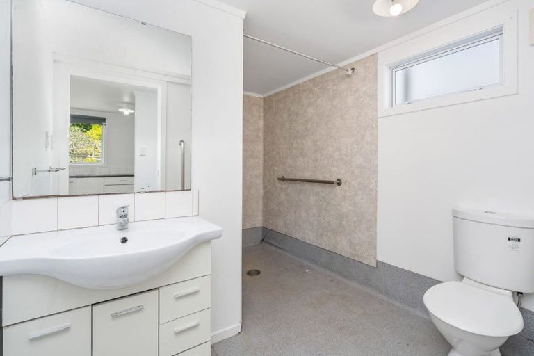 Photo of property in 4 Cresta Place, Onerahi, Whangarei, 0110