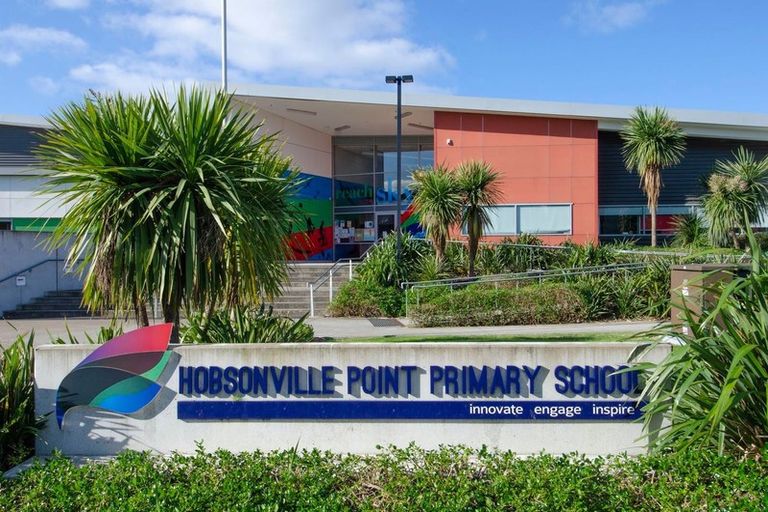 Photo of property in 62 Mapou Road, Hobsonville, Auckland, 0616