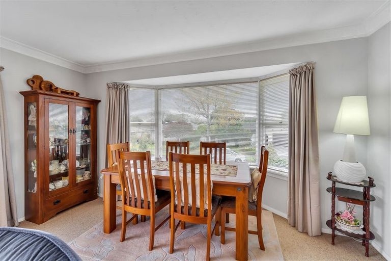 Photo of property in 57 Kent Lodge Avenue, Avonhead, Christchurch, 8042