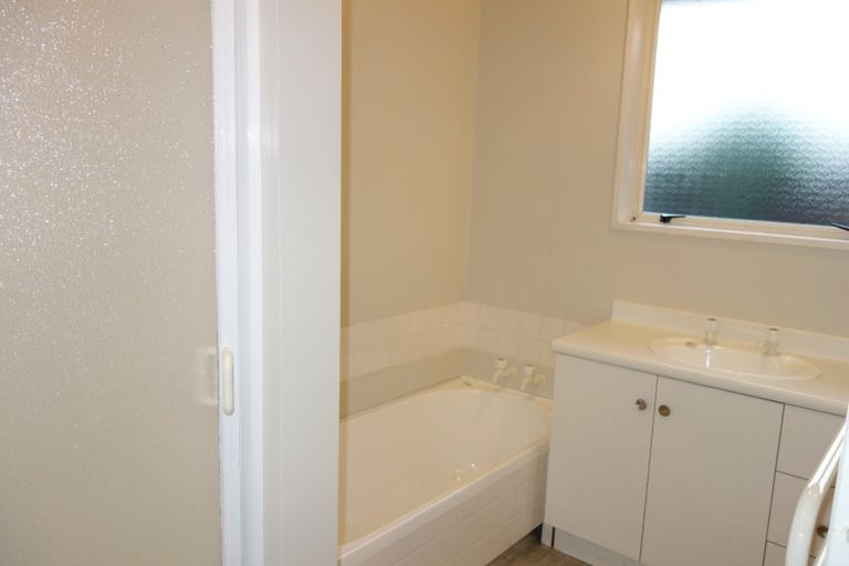 Photo of property in 146 Maidstone Road, Ilam, Christchurch, 8041