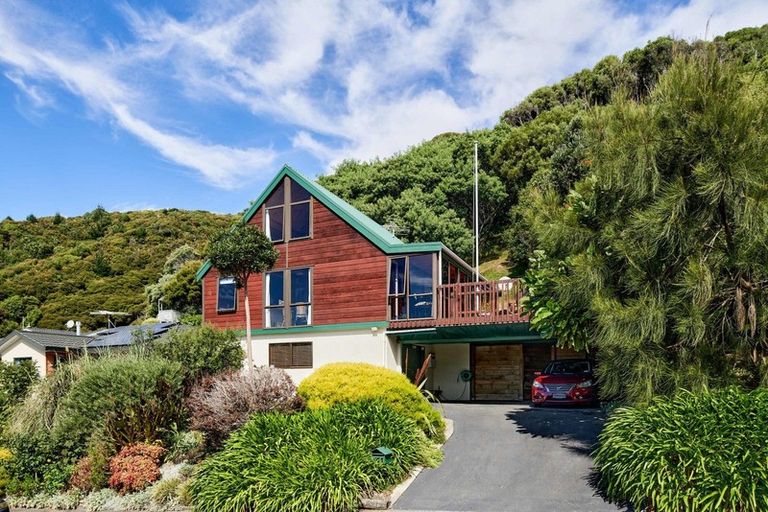 Photo of property in 41 Leeward Drive, Whitby, Porirua, 5024